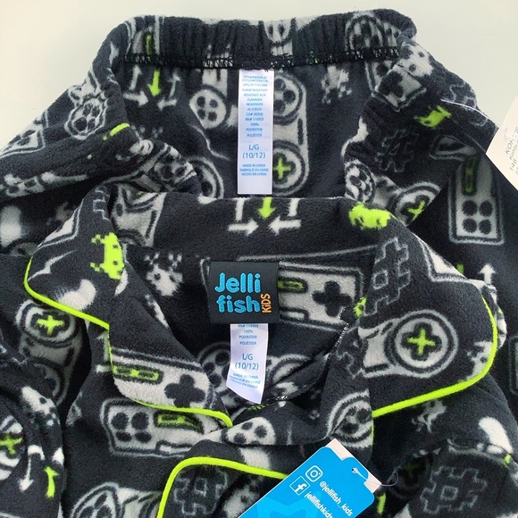 NWT Jellifish Kids Fleece Gamer Pajama Set - Picture 4 of 4